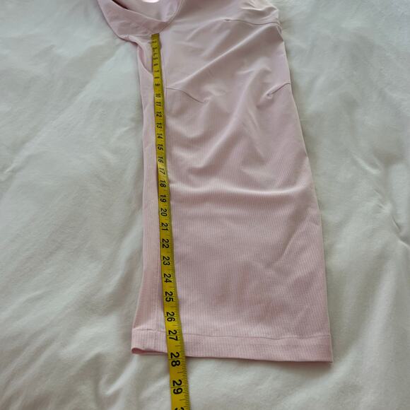 Lululemon WovenAir Pink Strawberry Milkshake Jumpsuit Overalls, Size 8 - Picture 8 of 11